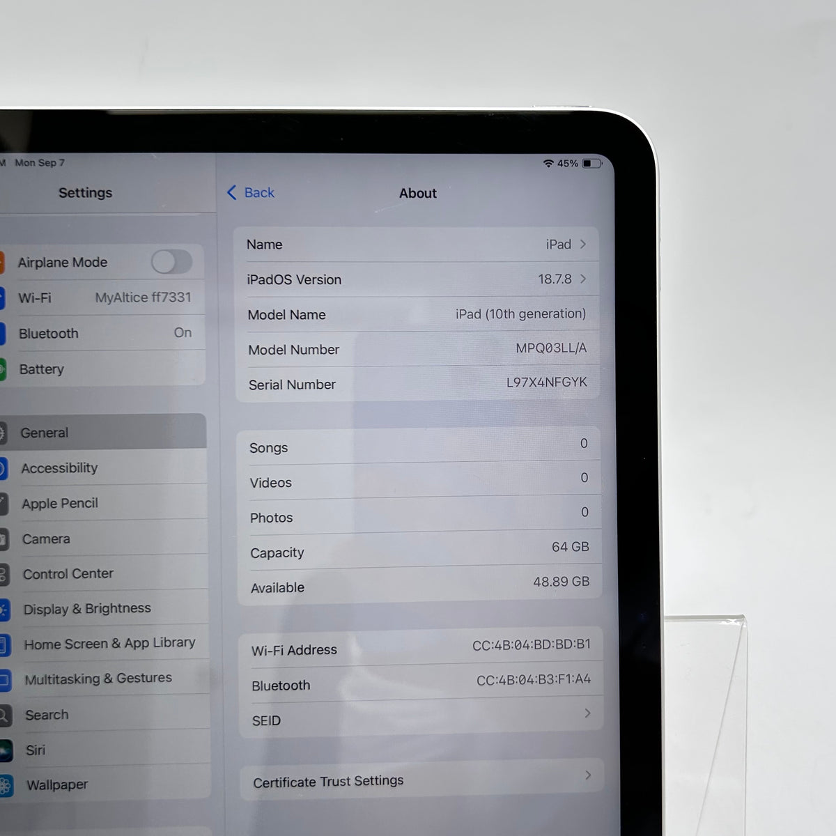 WiFi Only Apple iPad 10th Gen 64GB Silver MPQ03LL/A