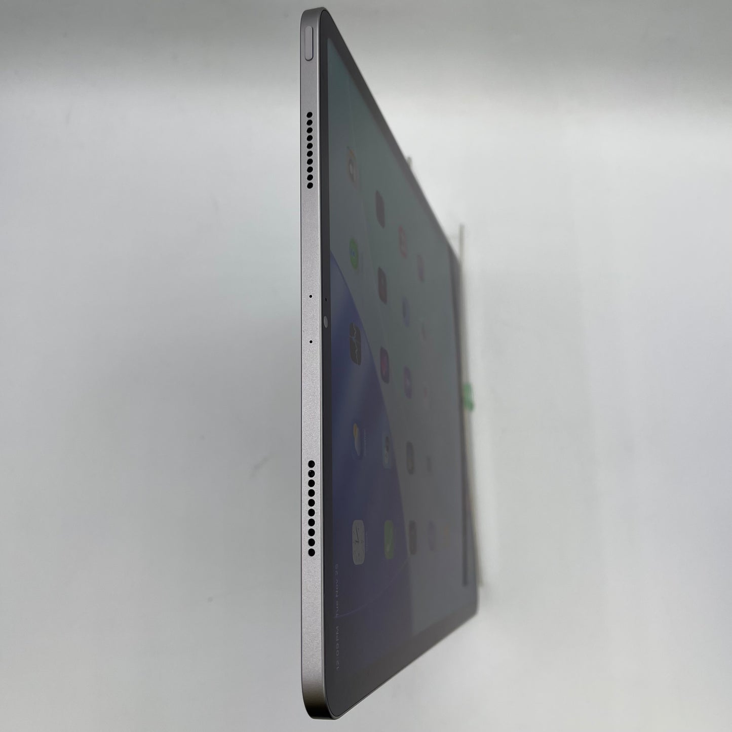 WiFi Only Apple iPad Pro 12.9" 6th Gen 128GB Space Gray MNXP3LL/A