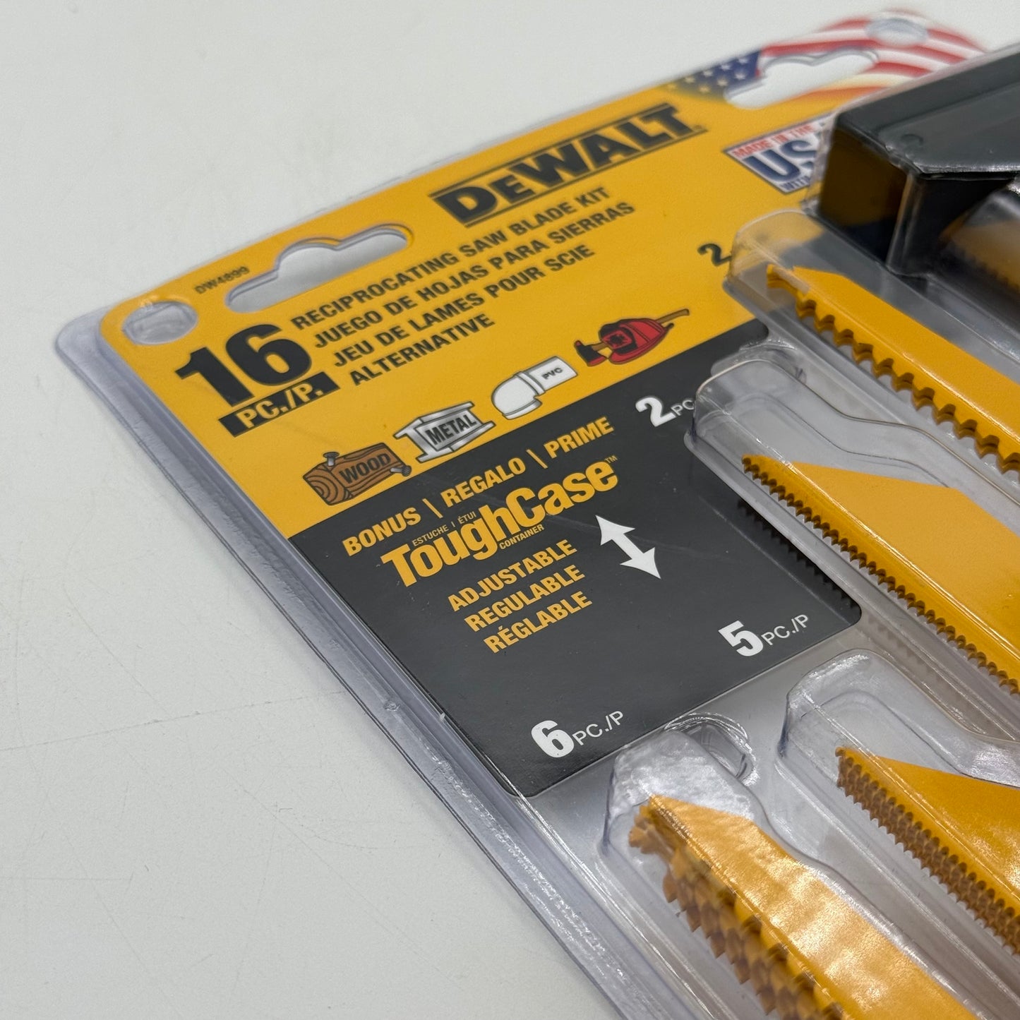 New DeWalt DW4899 16-Piece Reciprocating Saw Blade Kit With Case