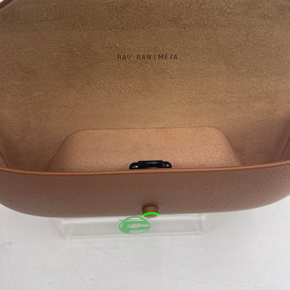 Ray-Ban Meta Glasses Charging Case