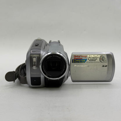 Panasonic 3CCD Optical Image Stabilizer MiniDV Digital Camcorder PV-GS300