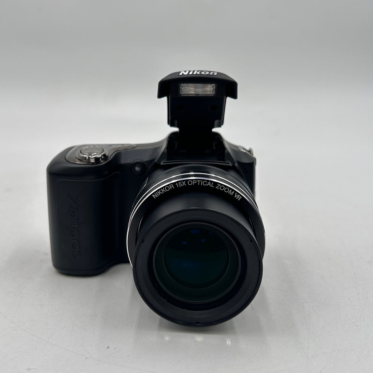 Nikon COOLPIX L100 10.0MP Compact Camera