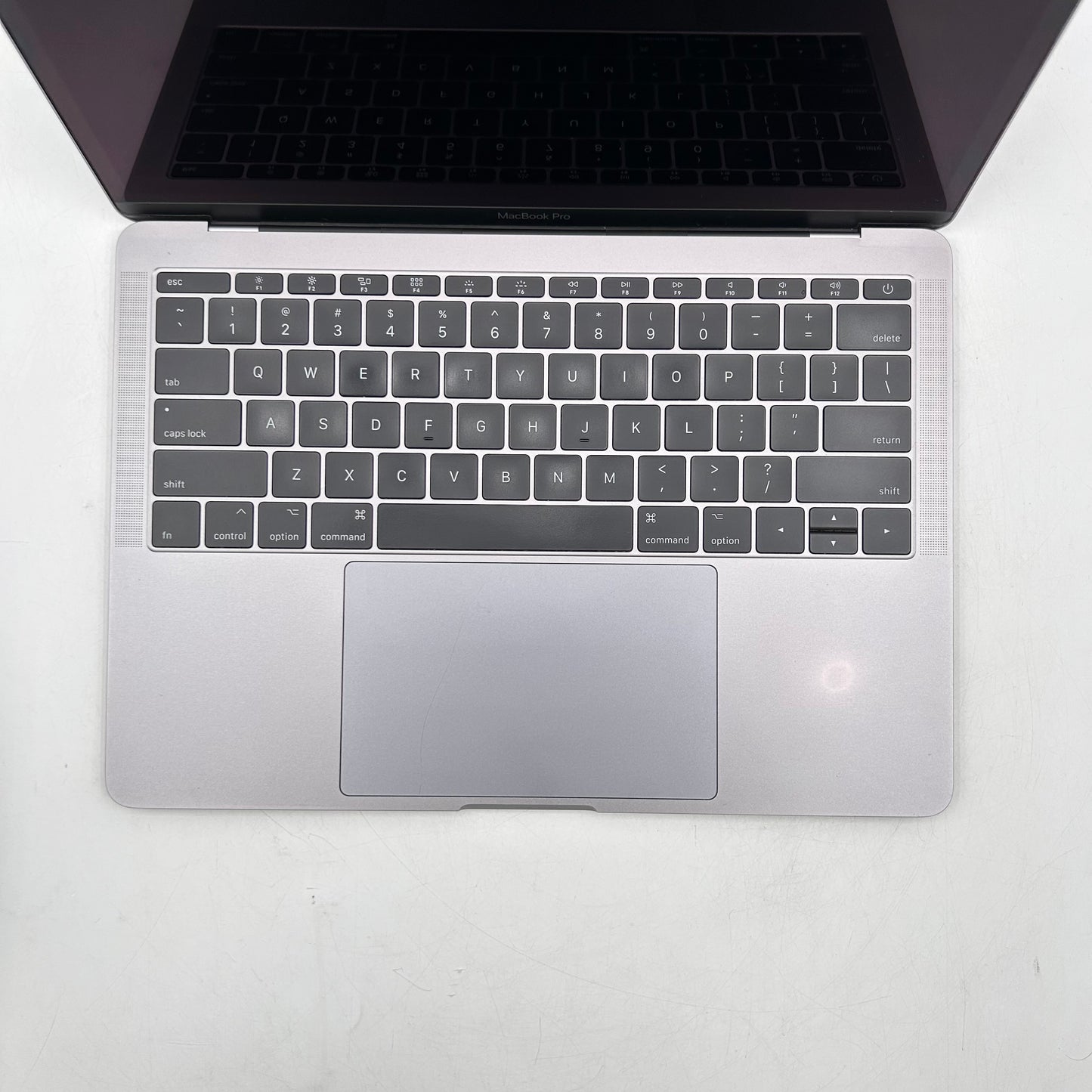 Broken 2017 Apple MacBook Pro 13.3" i5 2.3GHz 8GB RAM 128GB SSD Space Gray A1708 Read