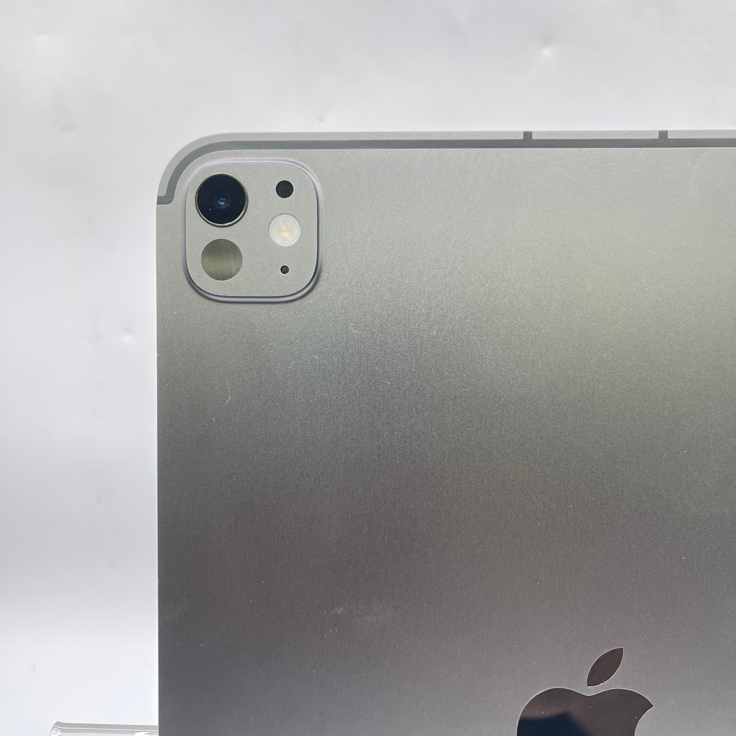 Unlocked Apple iPad Pro 11" M4 256GB Space Black MVW13LL/A