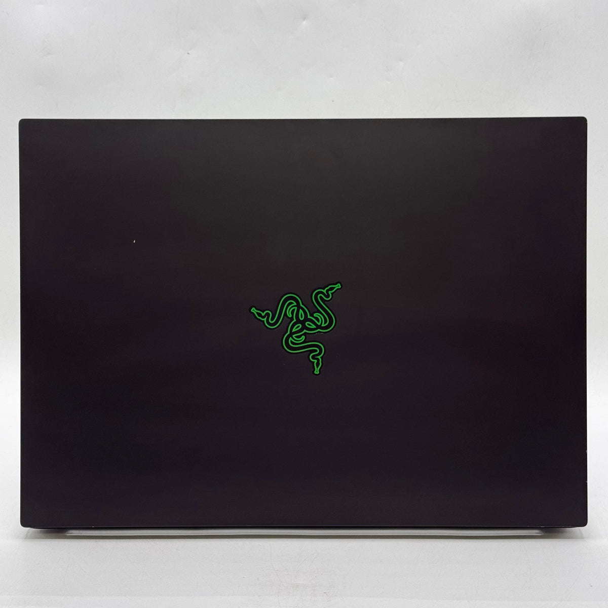 Razer Blade 14 RZ09-0530 14" Ryzen AI 9 365 64GB RAM 2TB SSD GeForce RTX 5070
