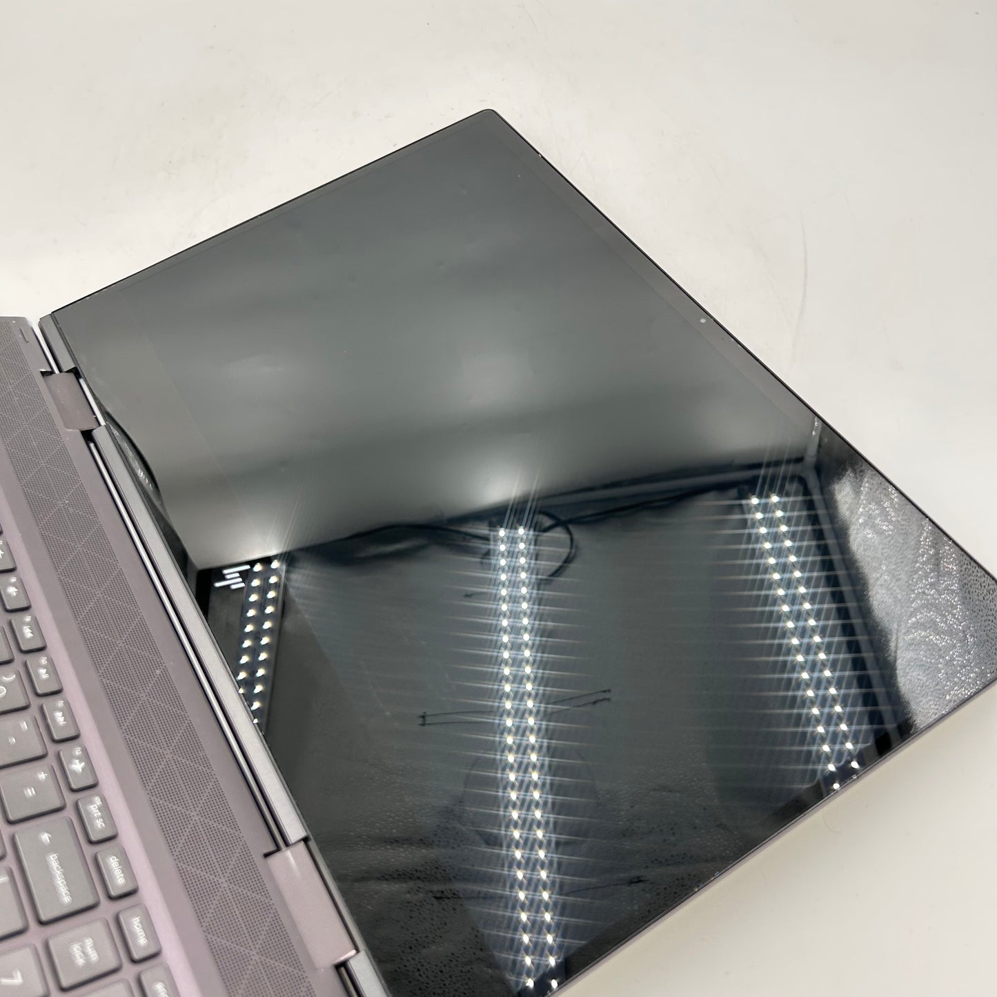 HP Envy x360 15M-DS0011DX 15.6" Ryzen 5 3500U 2.1GHz 8GB RAM 256GB SSD