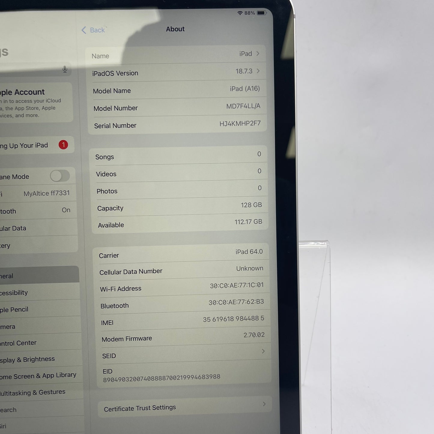 Unlocked Apple iPad 11" (A16) 128GB Silver MD7F4LL/A