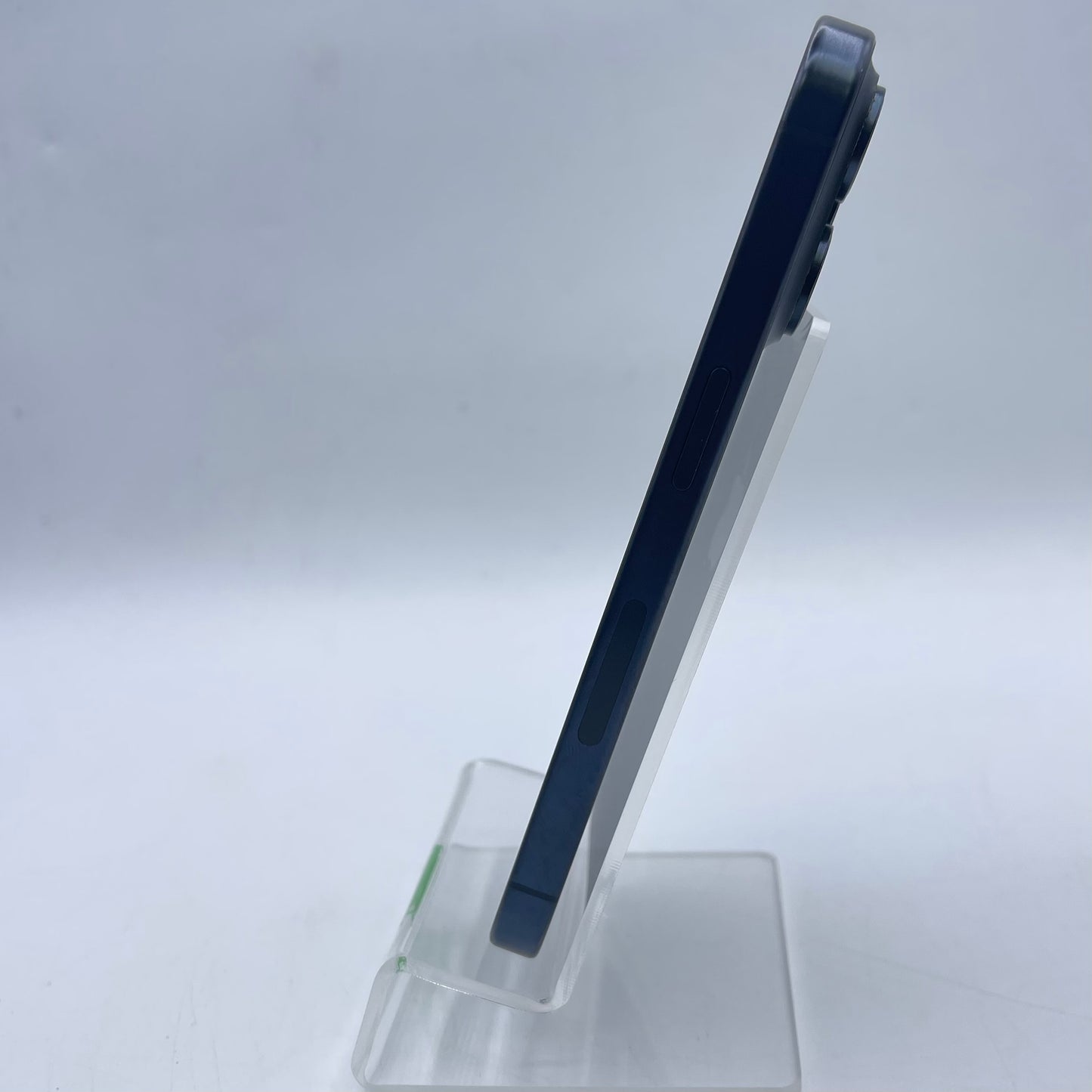 Factory Unlocked Apple iPhone 15 Pro 128GB Blue Titanium MTQQ3LL/A