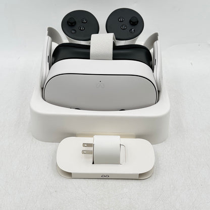 Meta Quest 3S 128GB Standalone All-in-One VR Headset SK-1000926-01