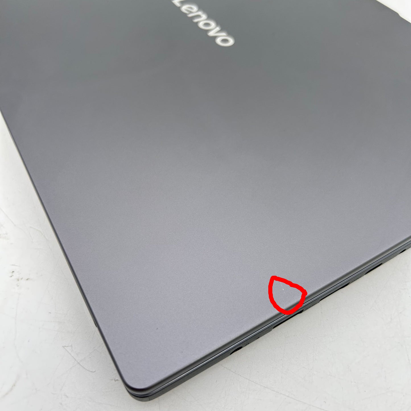 Lenovo IdeaPad Slim 3 15Q8X10 15.3 Snapdragon X  2.9GHz 16GB RAM 256GB SSD