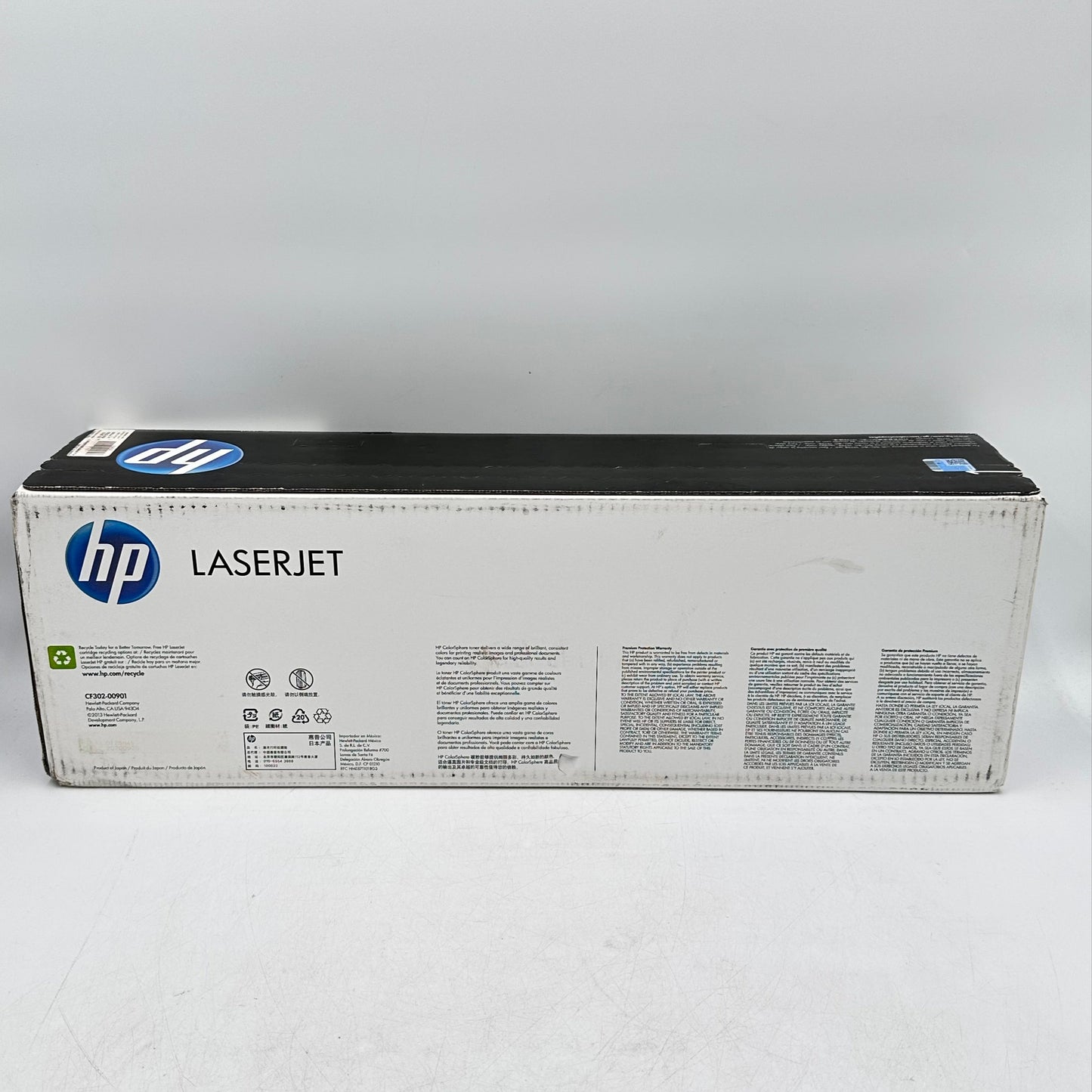 New HP LASERJET 827A Yellow Print Cartridge CF302A (Stickers on Box)