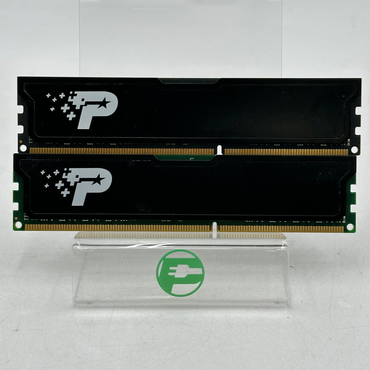 Patriot 16GB (2x8GB) RAM DDR3 1600MHz PSD38G16002H