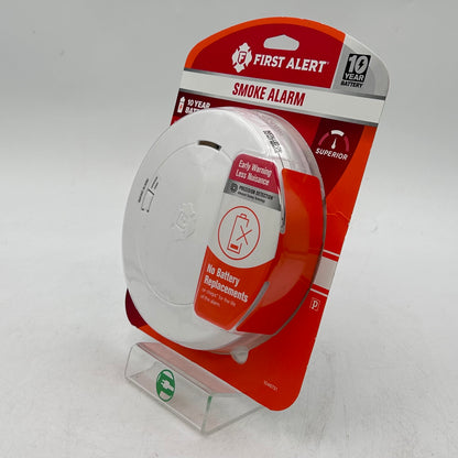 New First Alert Smoke Alarm 1046731 Superior