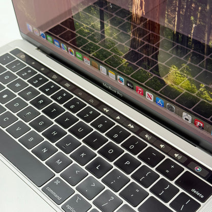 2019 Apple MacBook Pro 13.3" i5 1.4GHz 8GB RAM 256GB SSD Silver A2159
