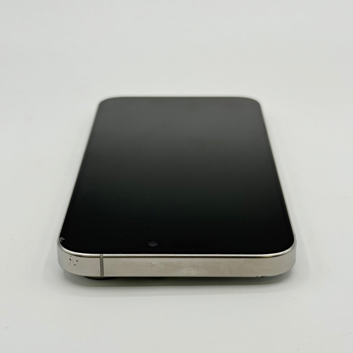Unlocked Apple iPhone 15 Pro Max 256GB White Titanium MU673LL/A