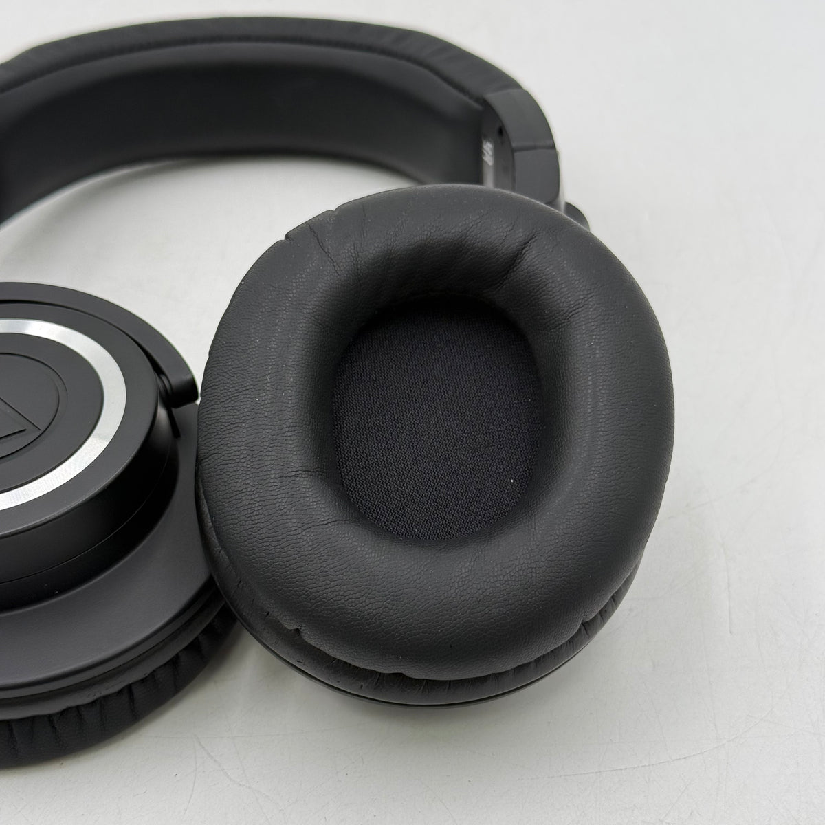 Audio-Technica Wireless Over-Ear Bluetooth Headphones ATH-M50xBT2 Black