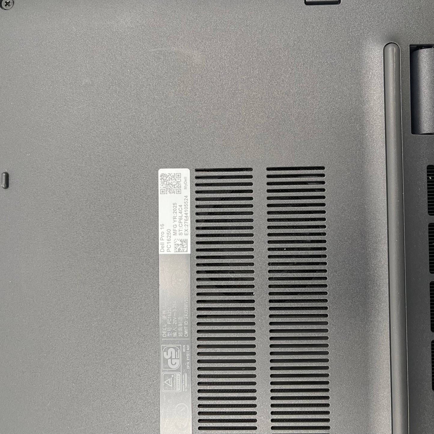 Dell Pro 16 PC16250 16" Core 3 100U 1.2GHz 8GB RAM 256GB SSD
