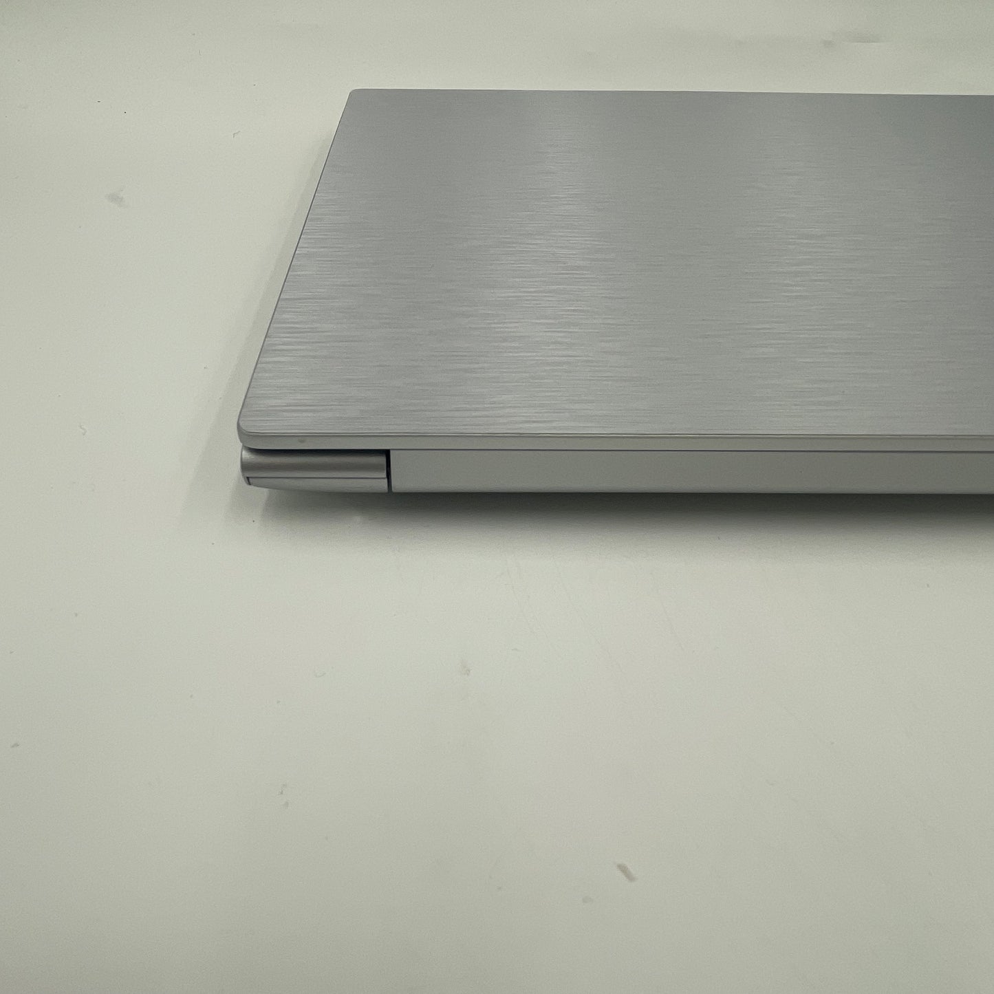 Asus Vivobook 16X OLED K3605V i9-13900H 2.6GHz 16GB RAM 1TB SSD GeForce RTX 4050