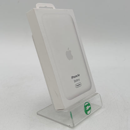 New Apple MagSafe Battery Pack White MGPGRAM/A MagSafe Battery
