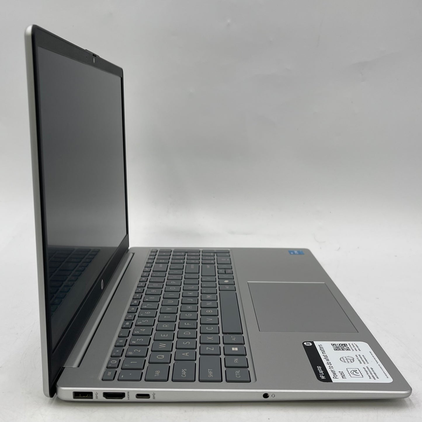 HP Laptop 15-FD0113DX 15.6" i3-N305 1.8GHz 8GB RAM 128GB SSD