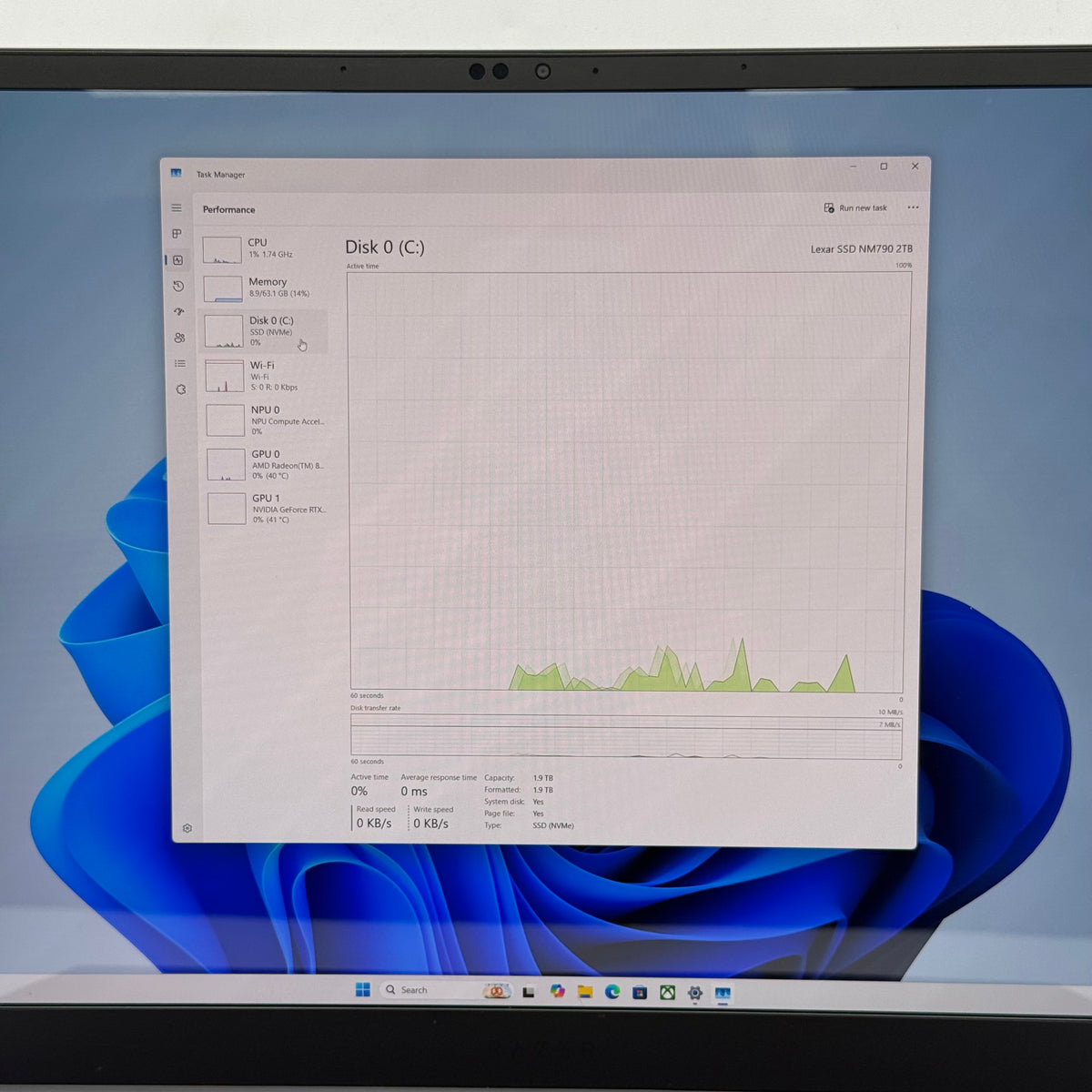 Razer Blade 14 RZ09-0530 14" Ryzen AI 9 365 64GB RAM 2TB SSD GeForce RTX 5070