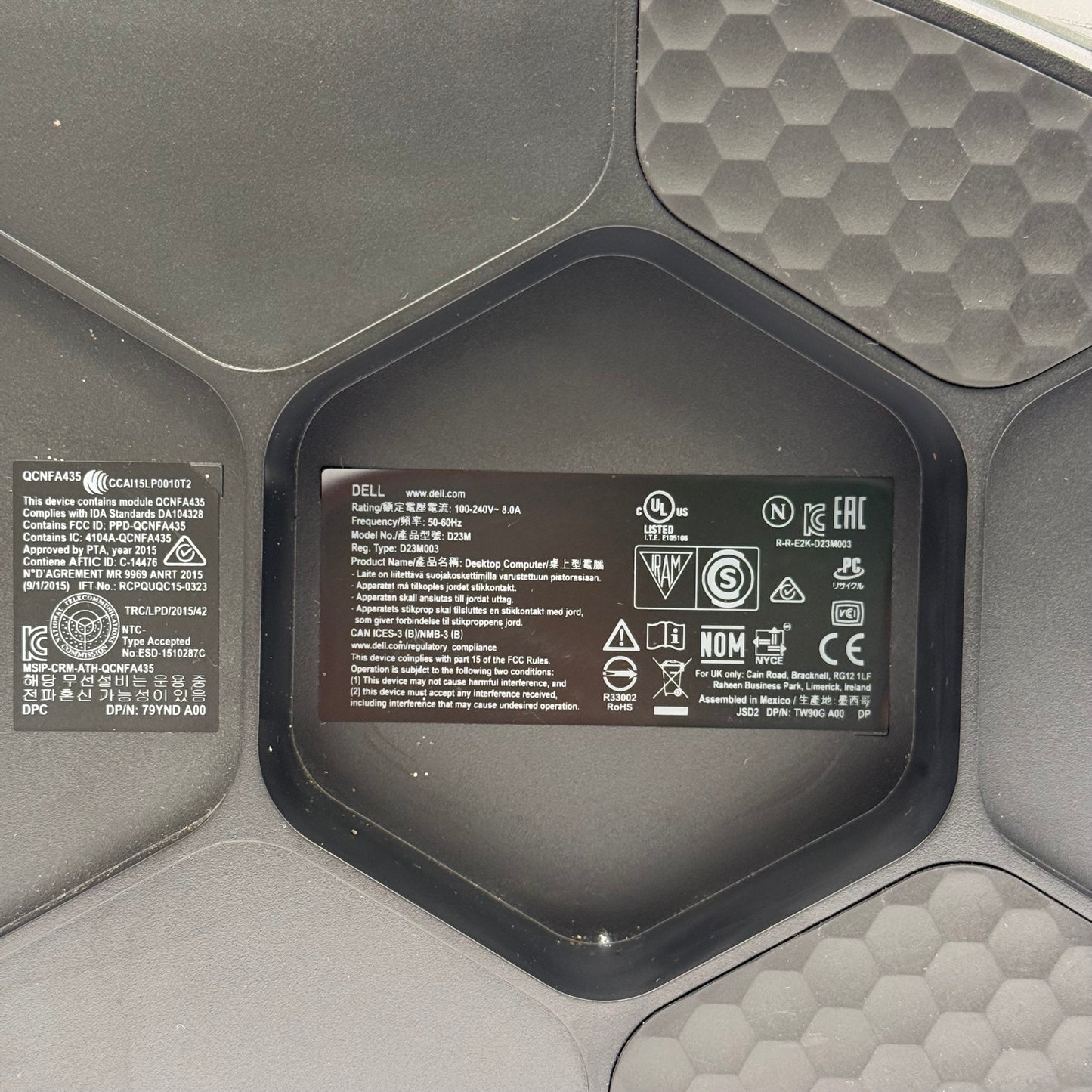 Alienware Aurora R11 Core i7-10700F 2.90GHz 16GB RAM 1TB HDD Nvidia GeForce RTX 2060