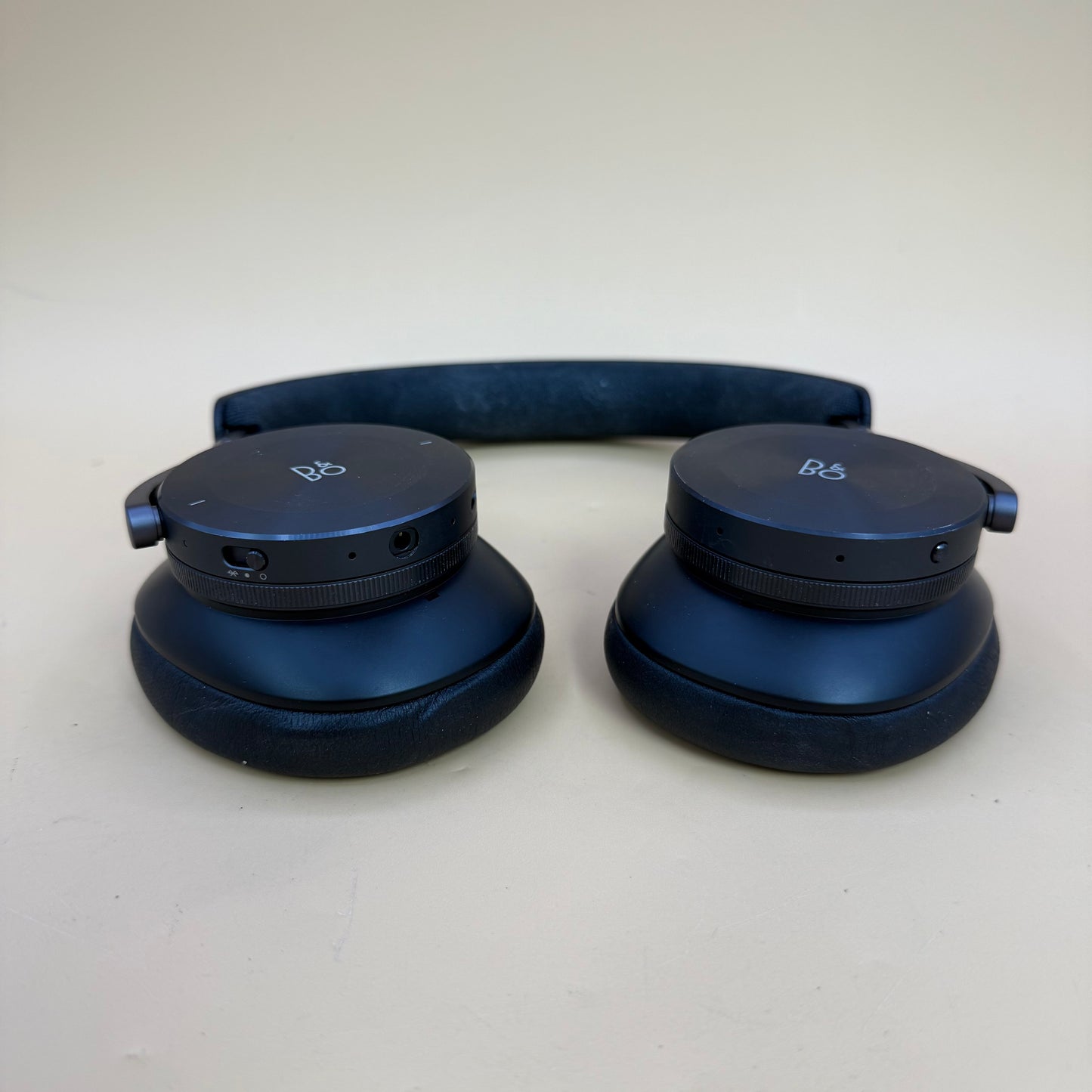 Bang & Olufsen BeoPlay H95 Active Noise Cancellation Headphones  Black