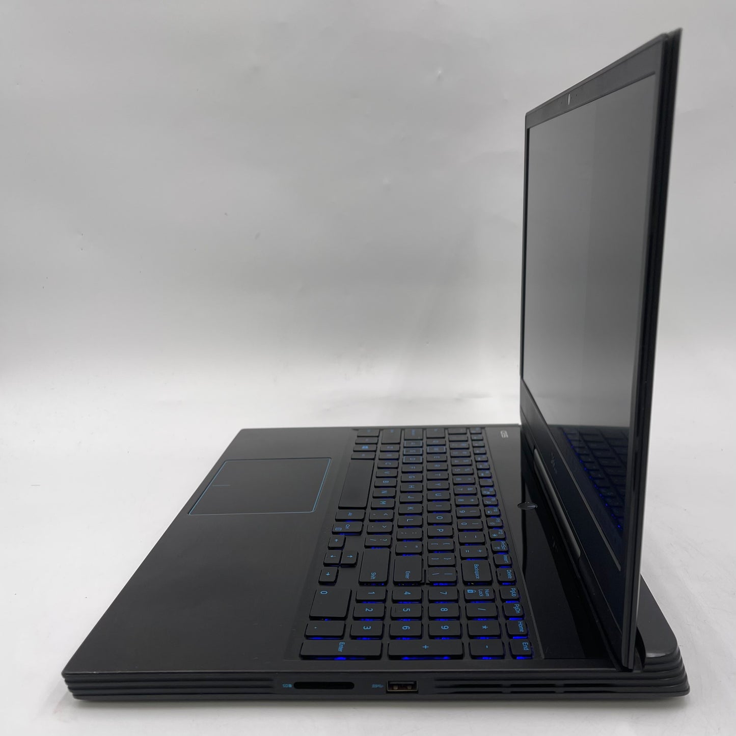 Dell G5 15.6" i7-9750H 2.6GHz 16GB RAM 256GB SSD 1TB HDD GeForce GTX 1660 Ti