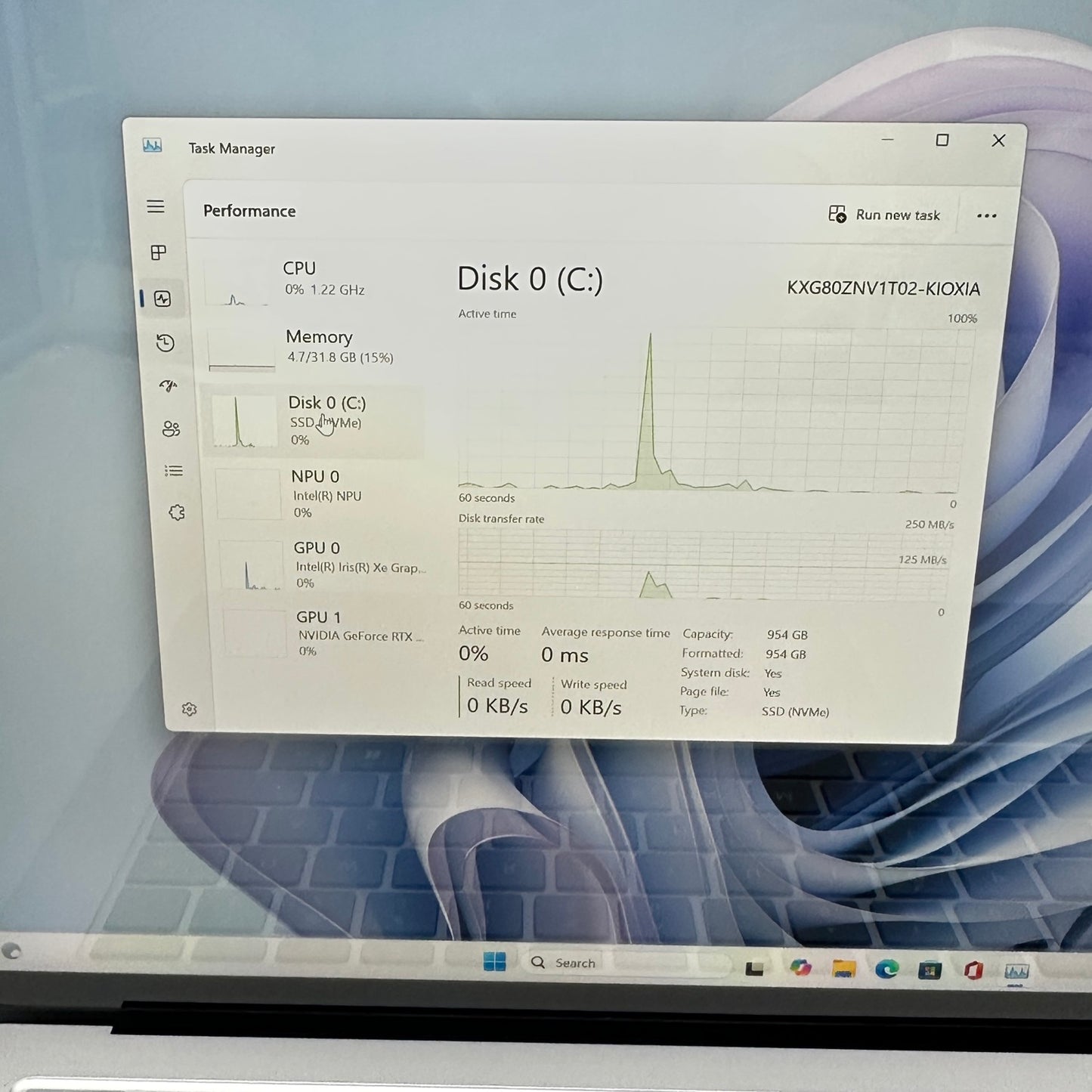 Microsoft Surface Laptop Studio 2 2029 i7-13700H 2.9GHz 32GB RAM 1TB SSD RTX4050