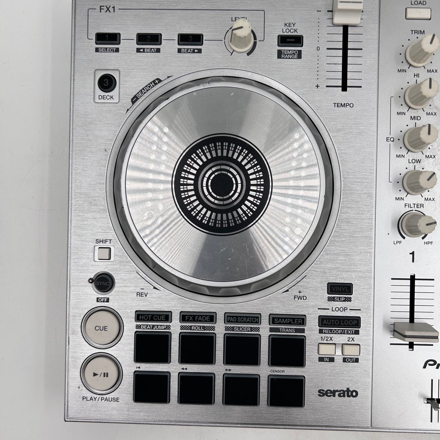 Pioneer DJ DDJ-SB3 2-Channel DJ controller Read