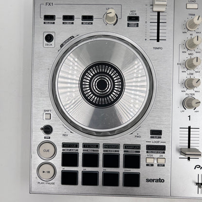 Pioneer DJ DDJ-SB3 2-Channel DJ controller Read