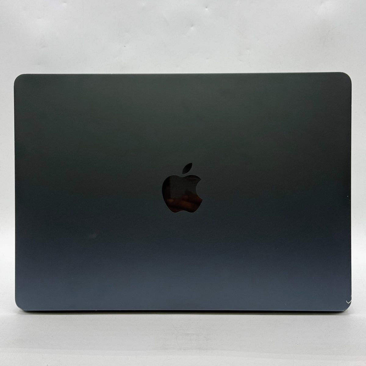 2022 Apple Macbook Air 13.6" M2 8C GPU 3.5GHz 8GB RAM 256GB SSD A2681