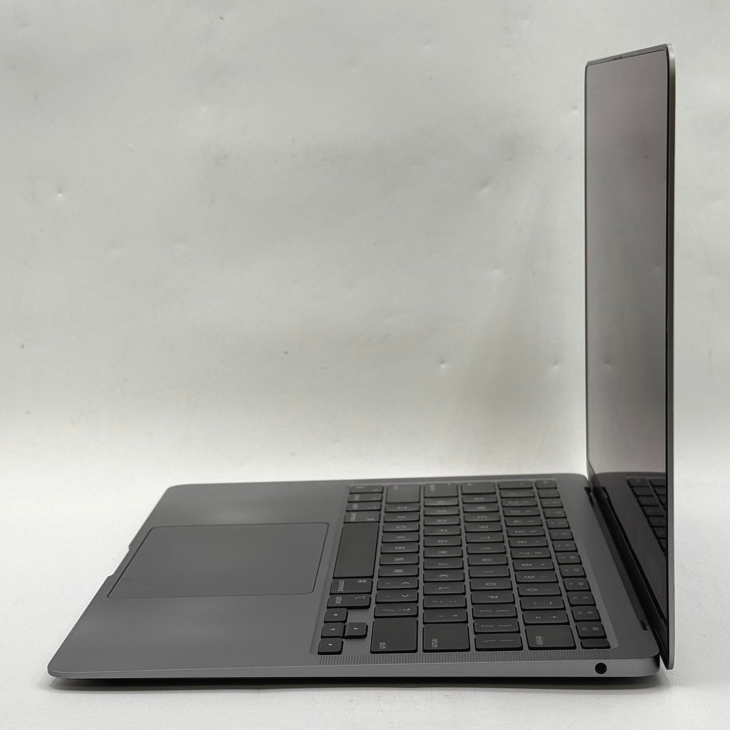 2020 Apple MacBook Air 13.3" M1 7C GPU 3.2GHz 8GB RAM 256GB SSD A2337