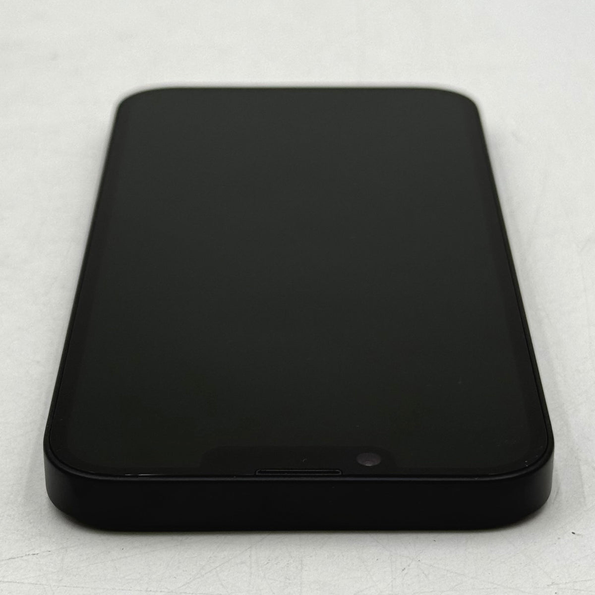 Factory Unlocked Apple iPhone 16e 128GB Black MD0D4LL/A