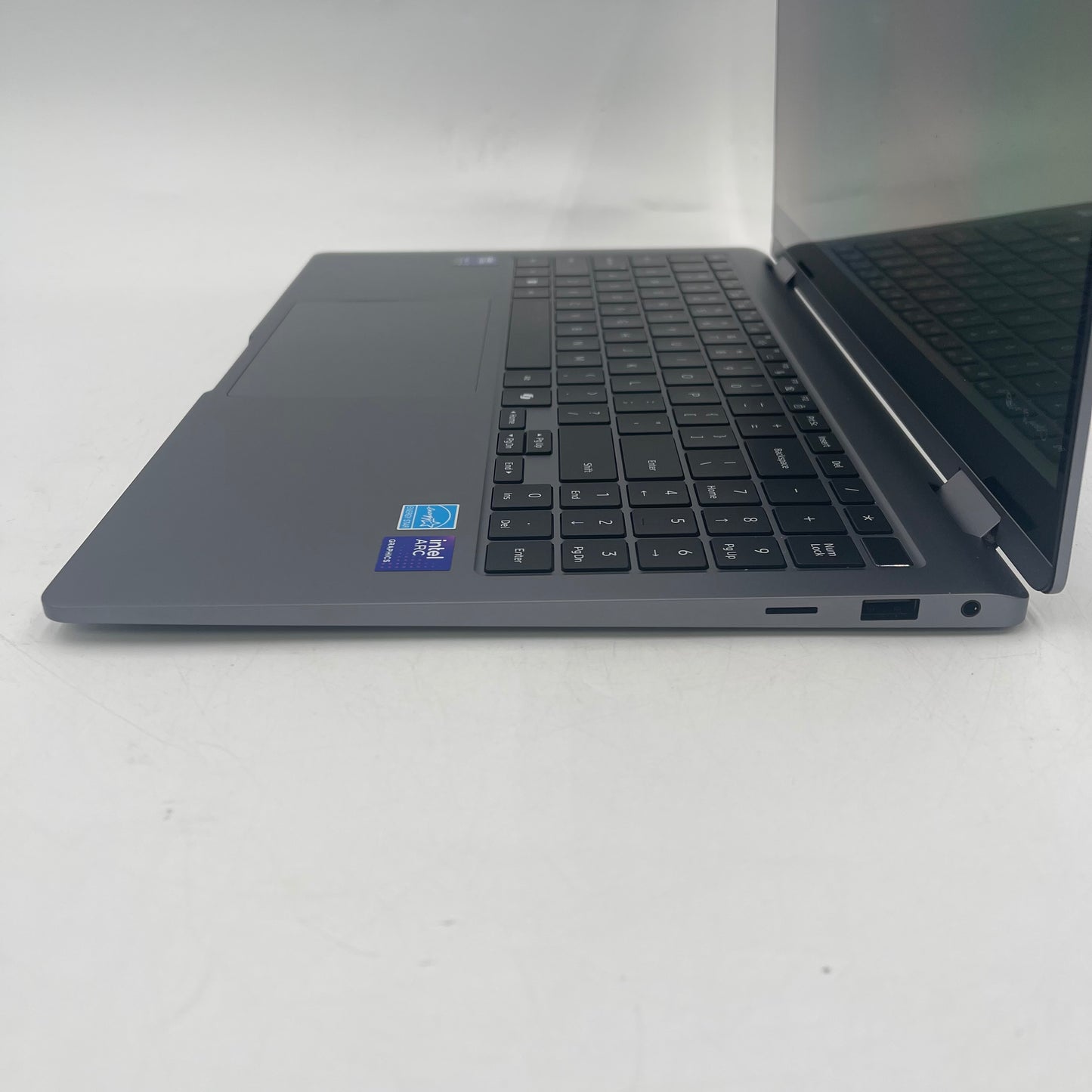 Samsung Galaxy Book5 NP750QHA 15.6" Core Ultra 7 256V 2.2GHz 16GB RAM 512GB SSD