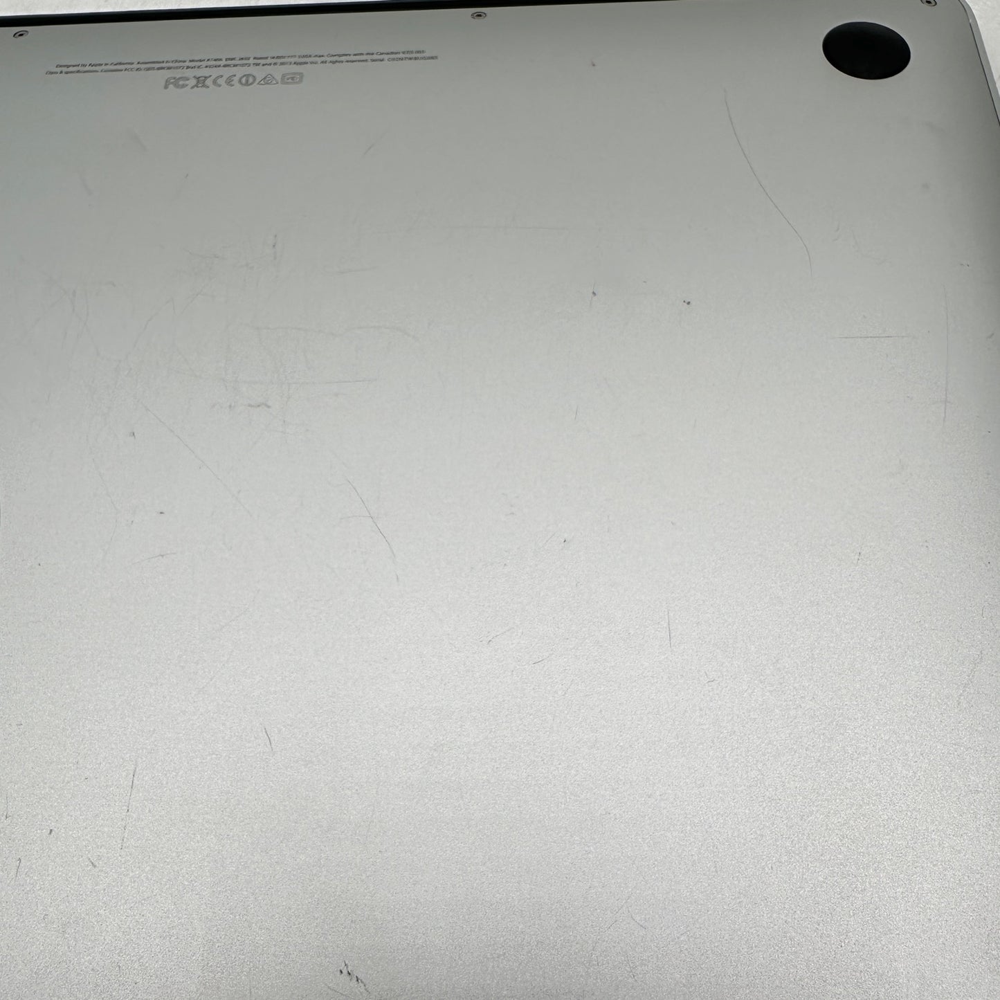 2014 Apple MacBook Air 13.3" i5-4260U 1.4GHz 4GB RAM 128GB SSD Silver A1466