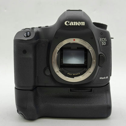 Canon EOS 5D Mark III 22.3MP Digital SLR DSLR Camera