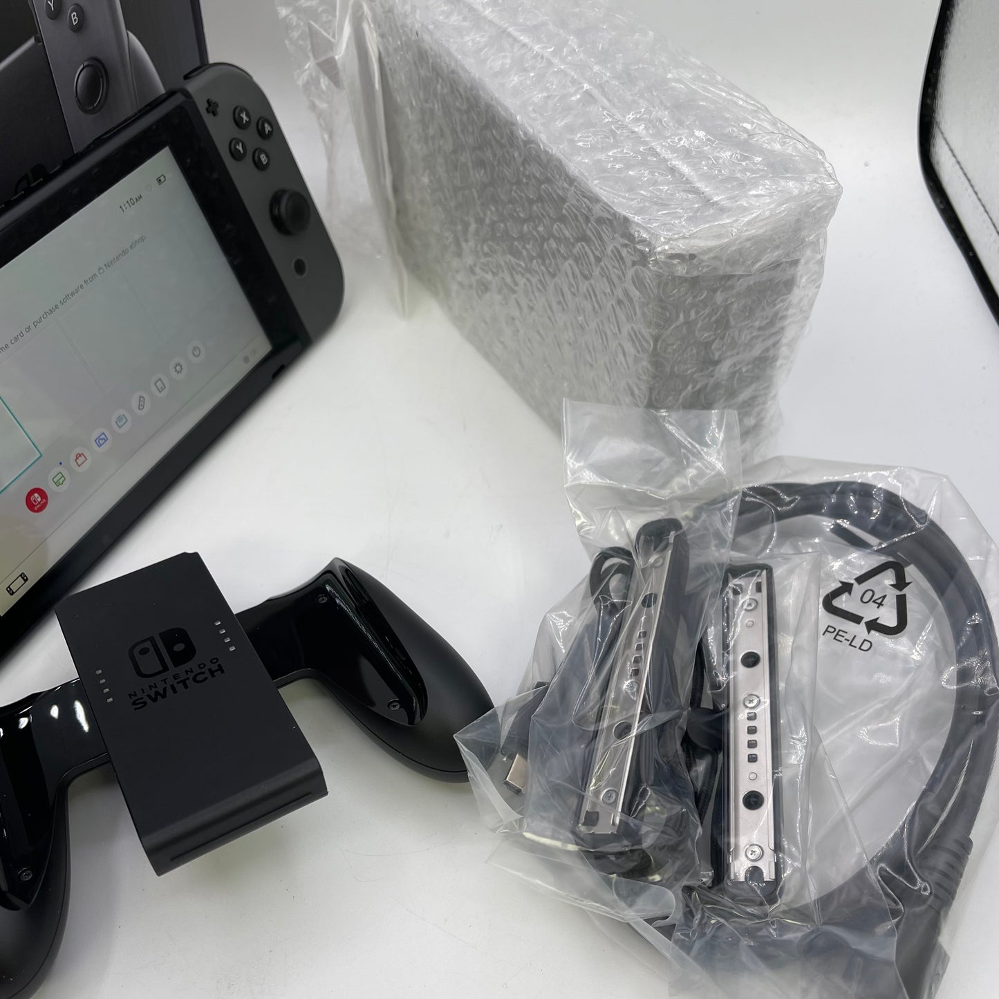 Nintendo Switch v2 Video Game Console HAC-001(-01) Black