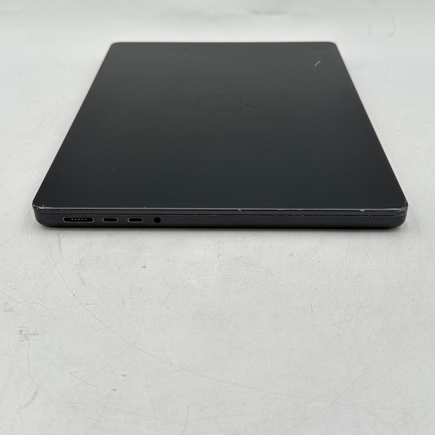 2023 Apple MacBook Pro 14" M3 Pro 14C GPU 4.0GHz 18GB RAM 512GB SSD A2992