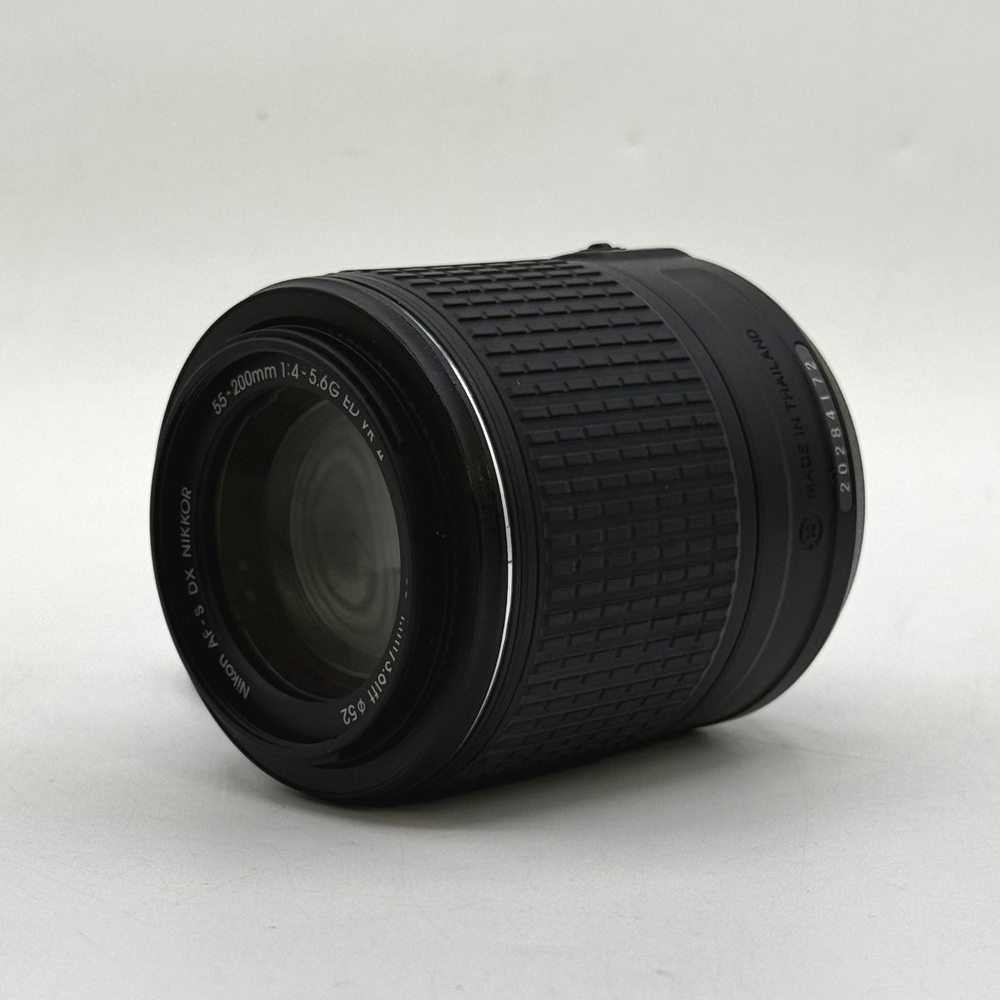 Nikon AF-S DX NIKKOR 55-200mm f4-5.6G ED VR II Zoom Lens F-Mount