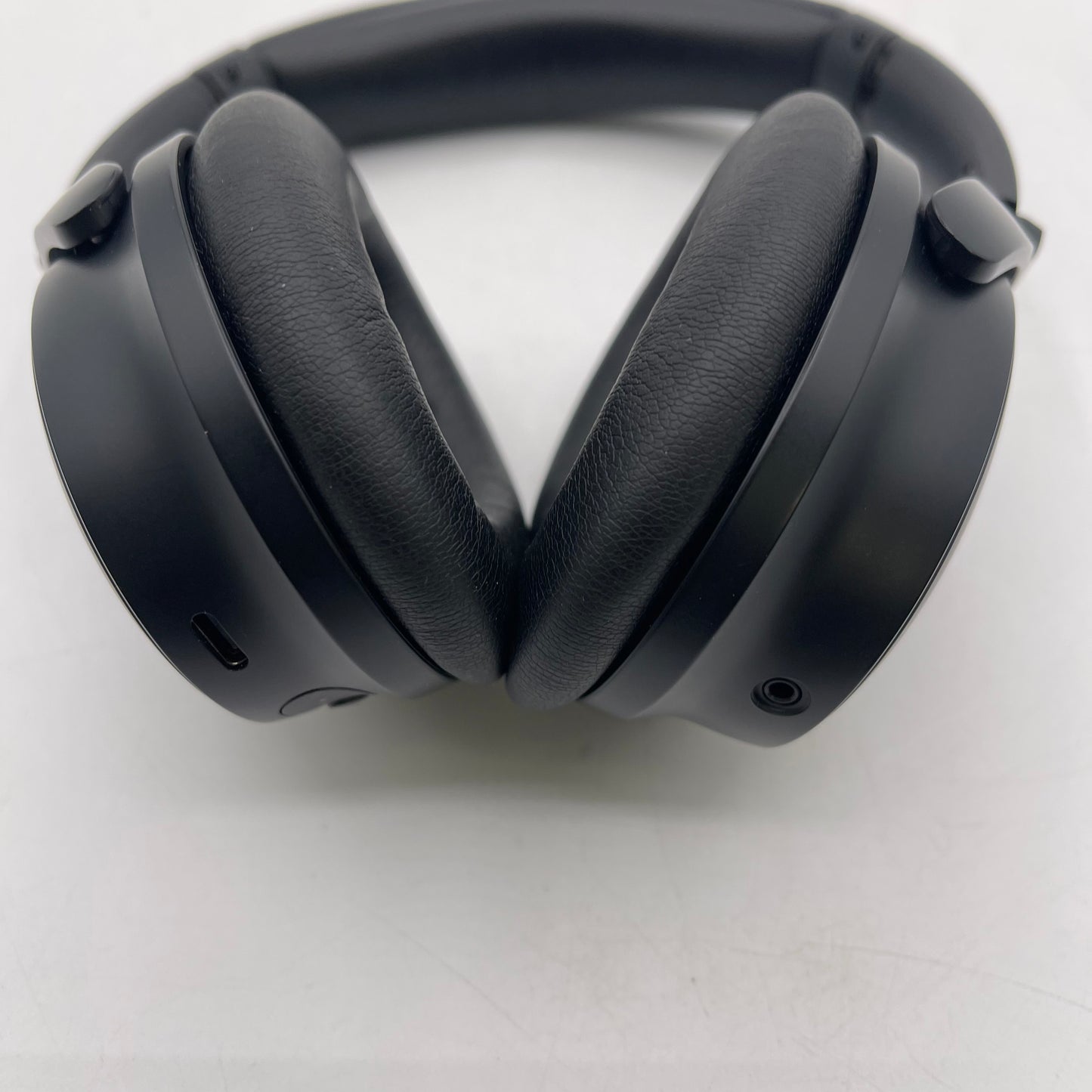 Bose QuietComfort Over-Ear Wireless Bluetooth Headphones Black