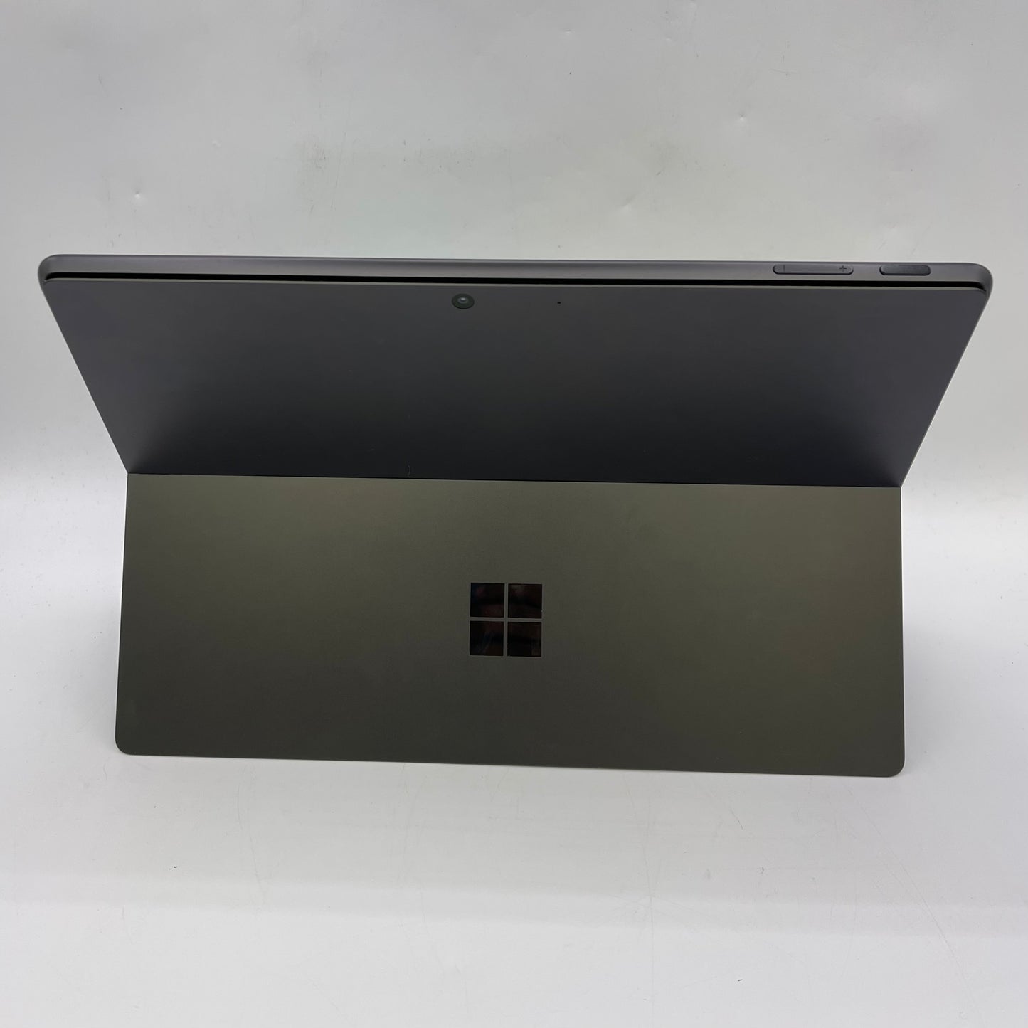 Microsoft Surface Pro 10 2079 Core Ultra 5 135H 2.1GHz 16GB RAM 256GB SSD