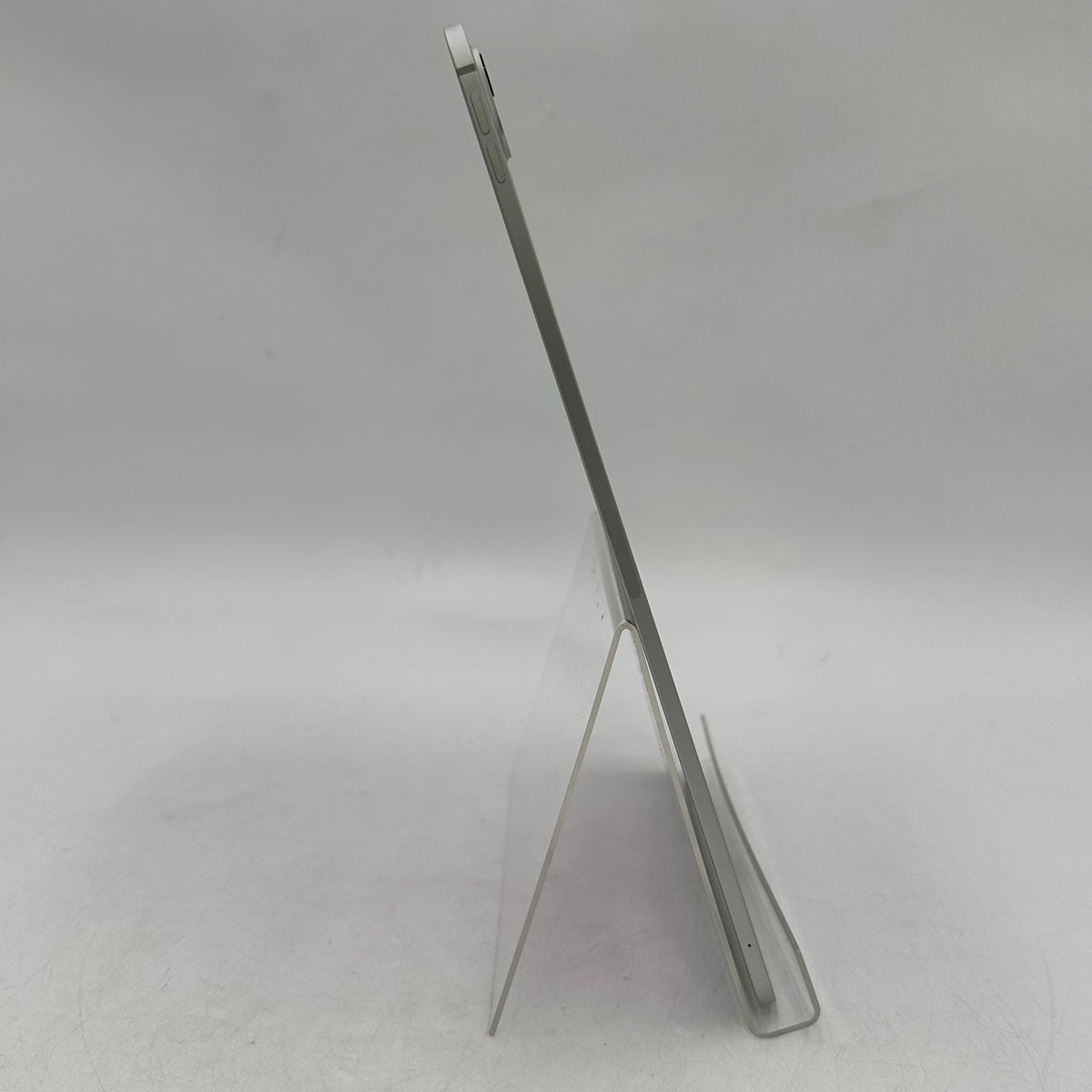 WiFi Only Apple iPad Pro 13" M5 256GB Silver MDYK4LL/A