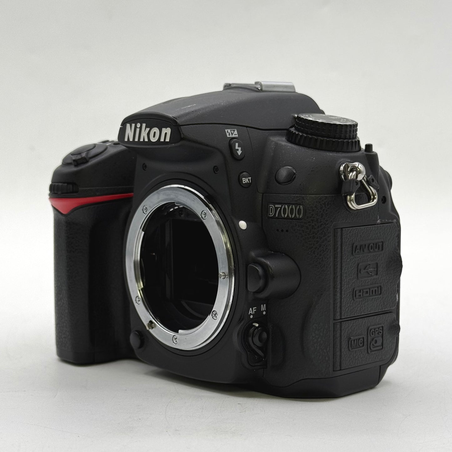 Nikon D7000 16.2MP Digital SLR DSLR Camera 8719 Shutter Count
