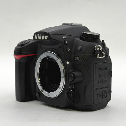 Nikon D7000 16.2MP Digital SLR DSLR Camera 8719 Shutter Count