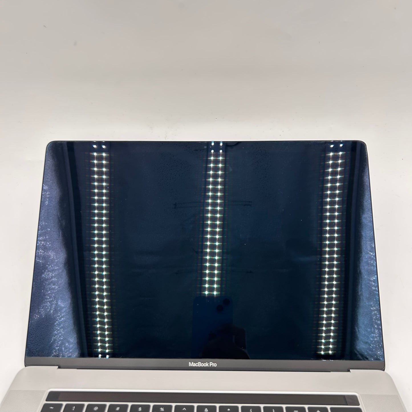 2018 Apple MacBook Pro 15" i7 2.7GHz 16GB RAM 1TB SSD Silver A1990 Read