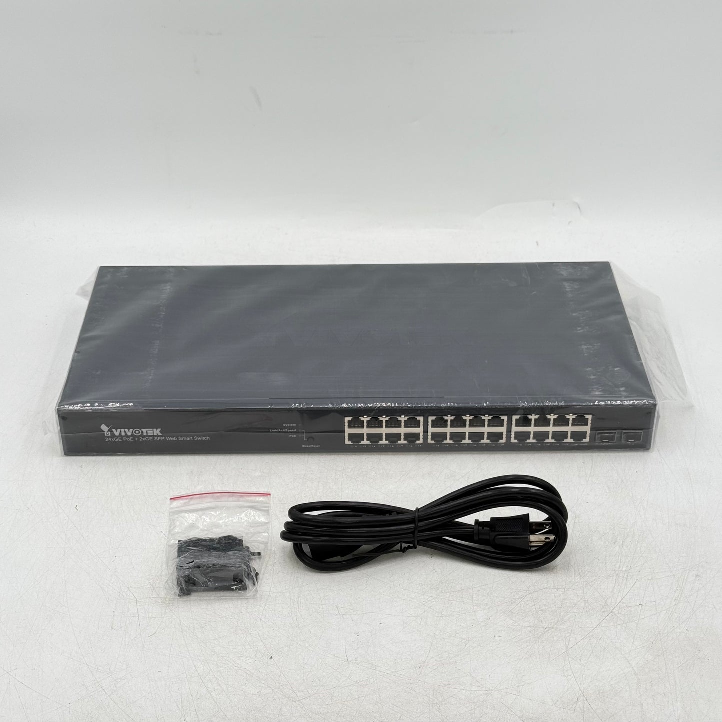 New Vivotek AW-GEV-264B-370 24xGE PoE + 2xGE SFP Web Smart Managed Switch