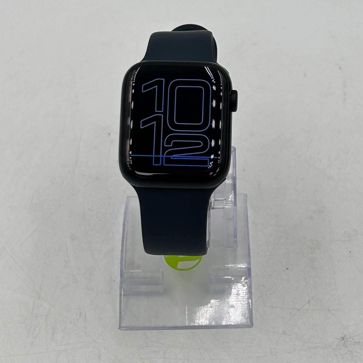 Unlocked Apple Watch SE 2nd Gen 44MM Black Aluminum Gray Sport Loop MXG23LL/A