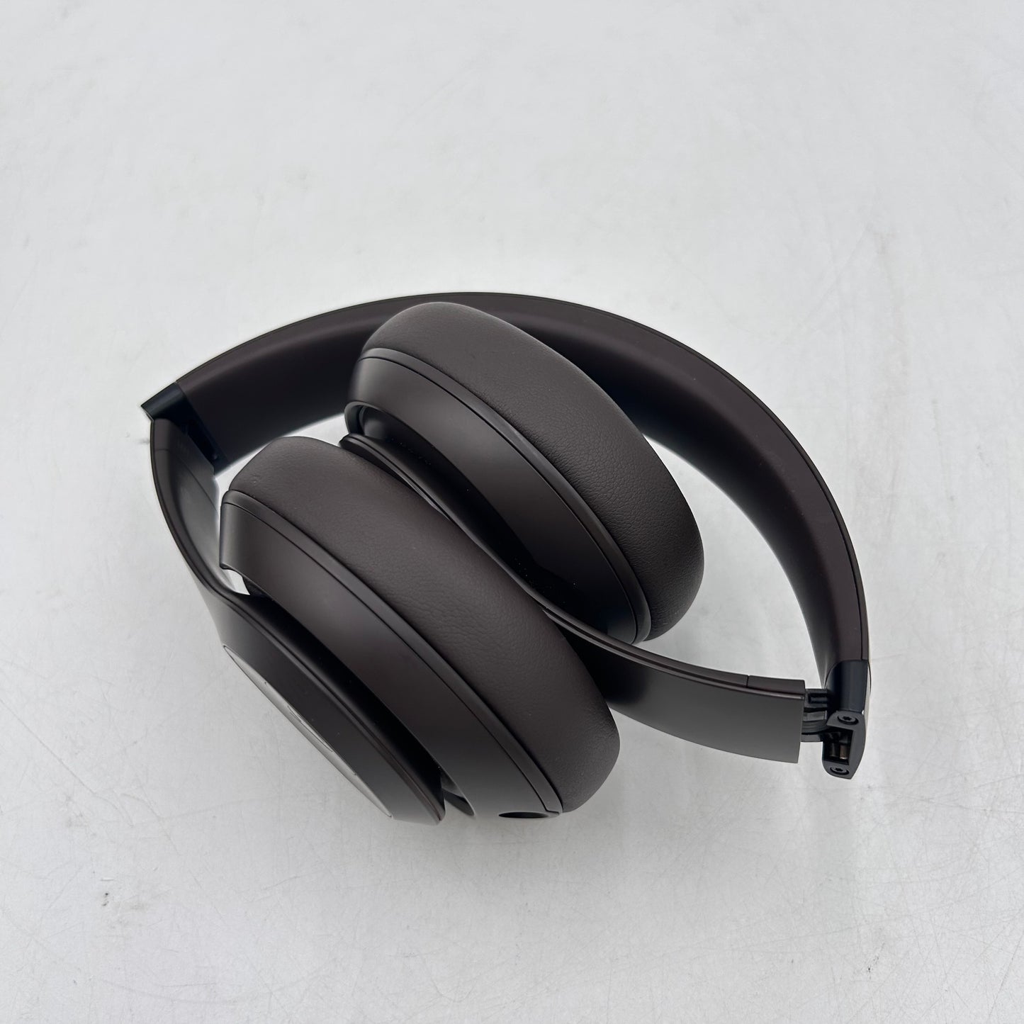 Beats Studio Pro Wireless Over-Ear Bluetooth Headphones Deep Brown A2924