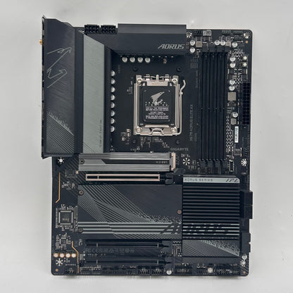 Gigabyte X670 AORUS ELITE AX AM5 ATX AMD DDR5 Motherboard